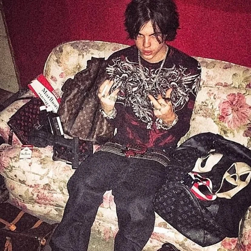 Gothic Skull Longsleeve