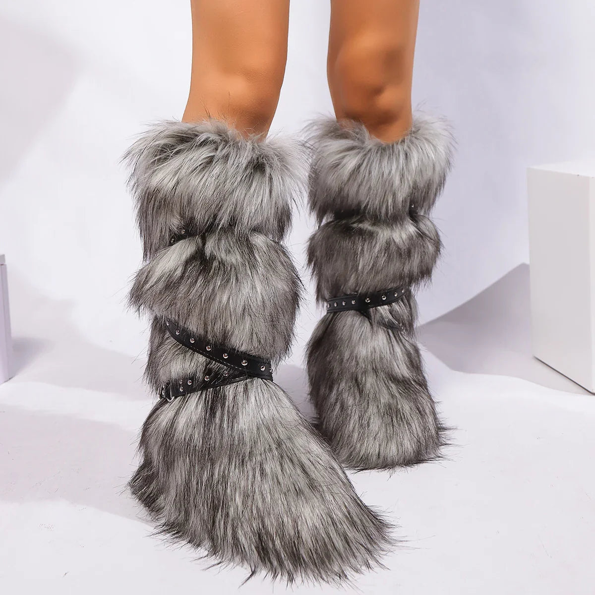 Fluffy Y2K Buckle Winter Boots