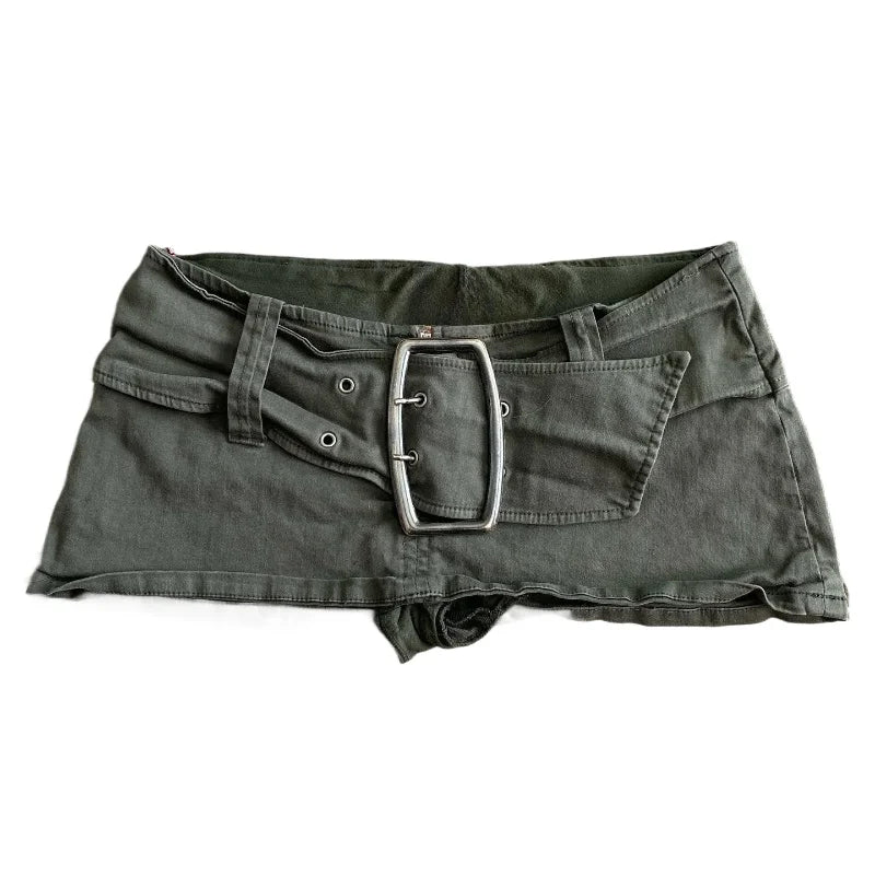 Low waist mini skirt